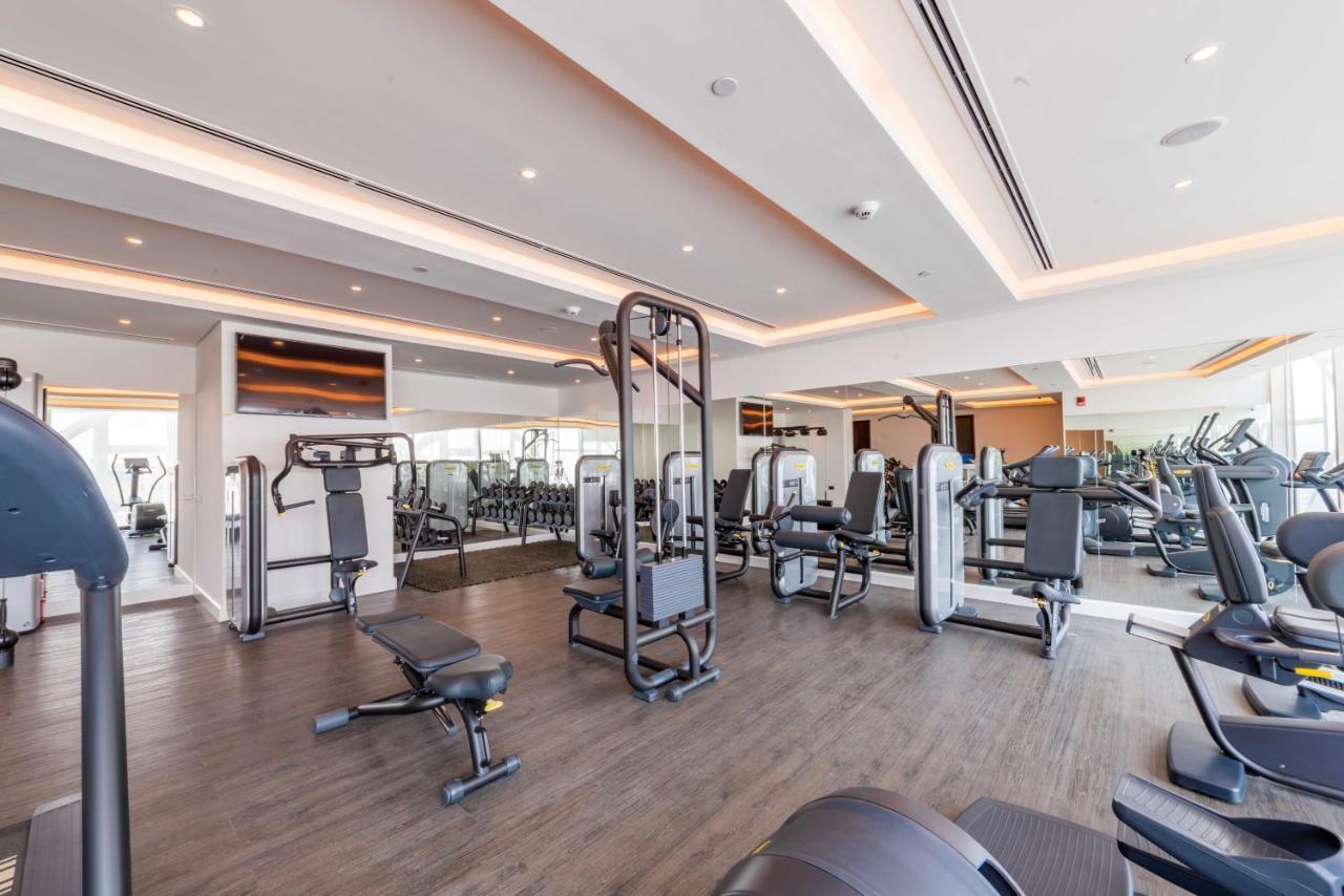 Готель Shaza Доха Екстер'єр фото The gym at the hotel